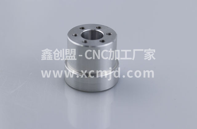分析CNC加工精密五金零件加工中彎曲時坯件孔的位置變化問題？